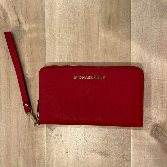 Red Michael Kors large wallet, with wrist strap - Picture 1 of 7